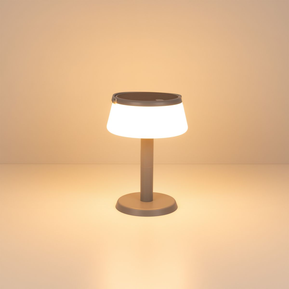 Настольная лампа аккумуляторная Arlight SP-TRAFO-1.5W Warm2700 (Серый, 120 deg, 5V) (IP54 Пластик) 060825