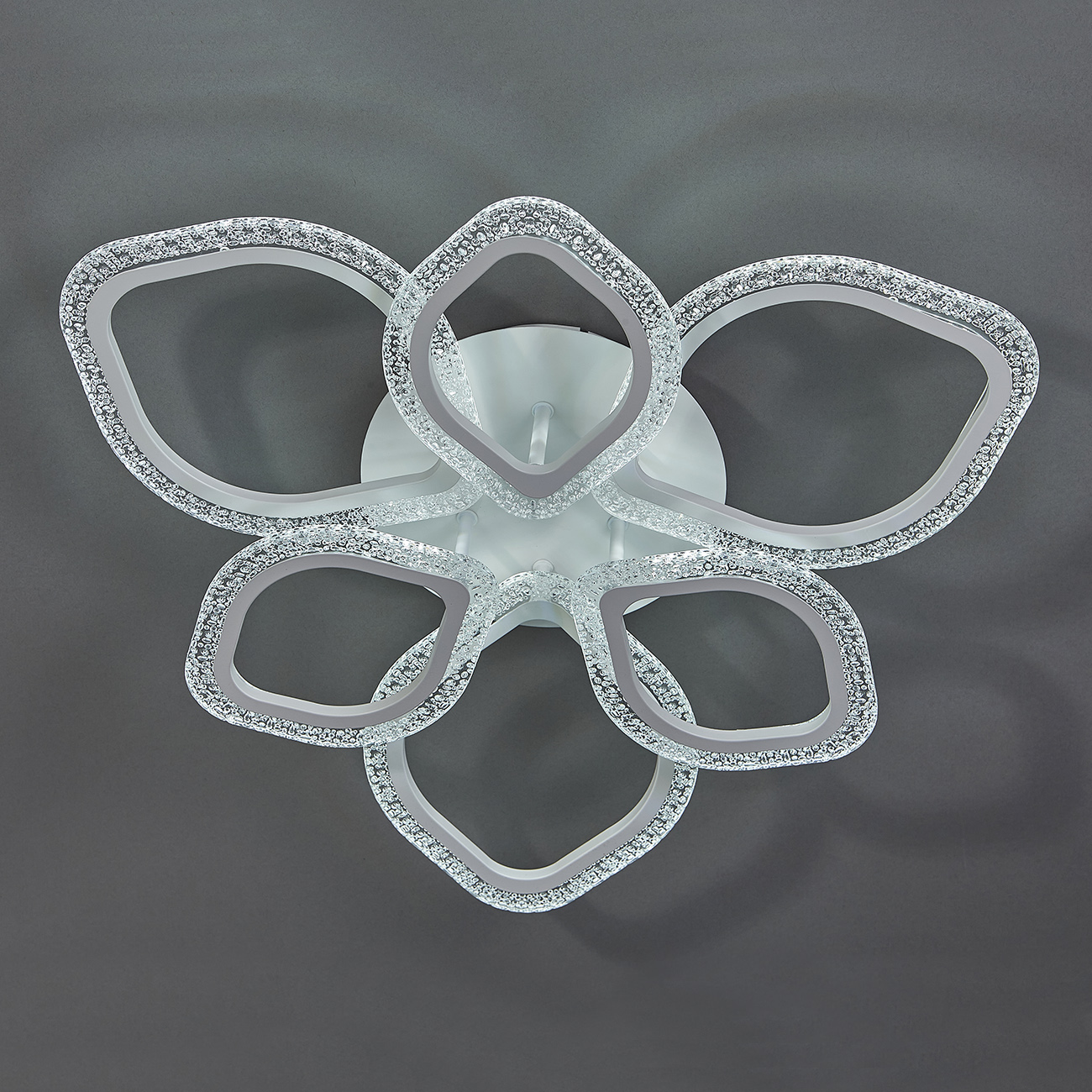 Потолочная светодиодная люстра Escada Bubble 10251/6LED