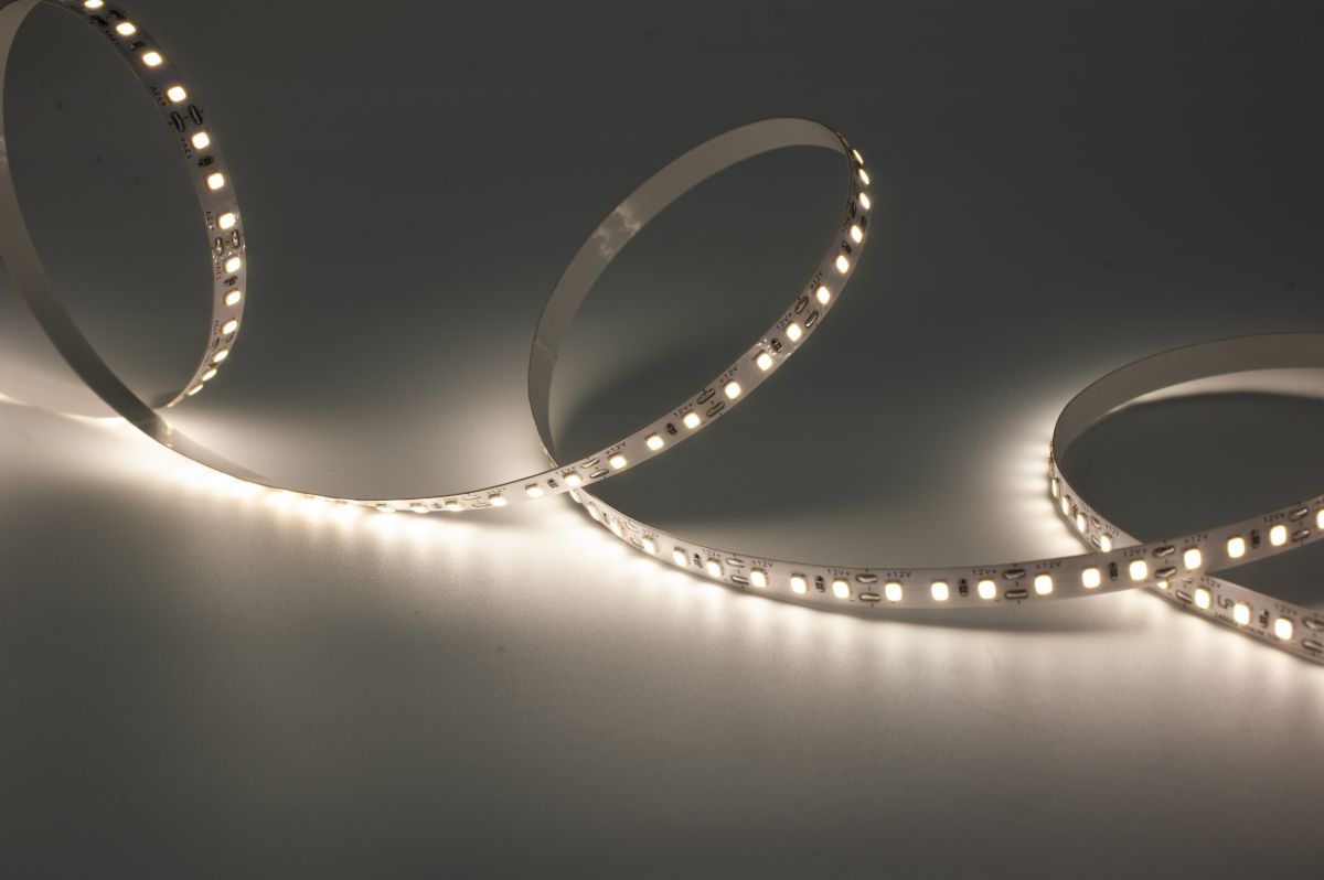 Светодиодная лента LEDS POWER 2835 120/м (10Вт/м) 12В нейтральная 008639