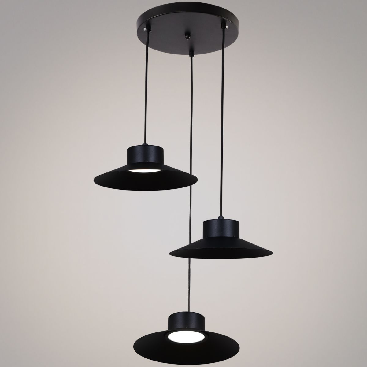 Подвесной светильник Reluce 40110-0.9-03A BK