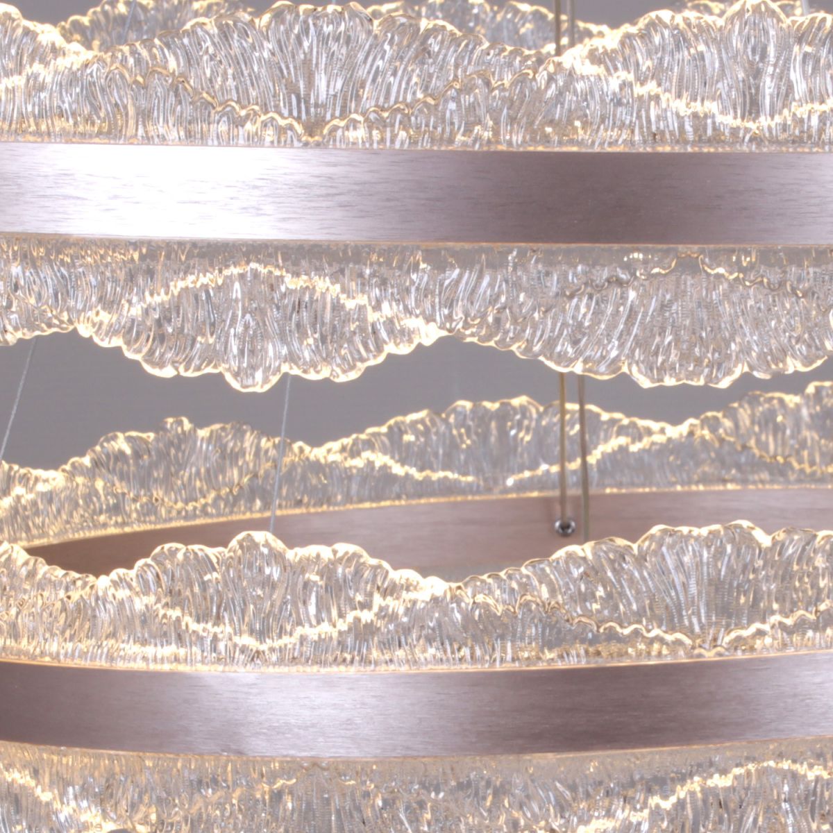 Подвесная люстра Reluce 32490-0.4-03 УЦ