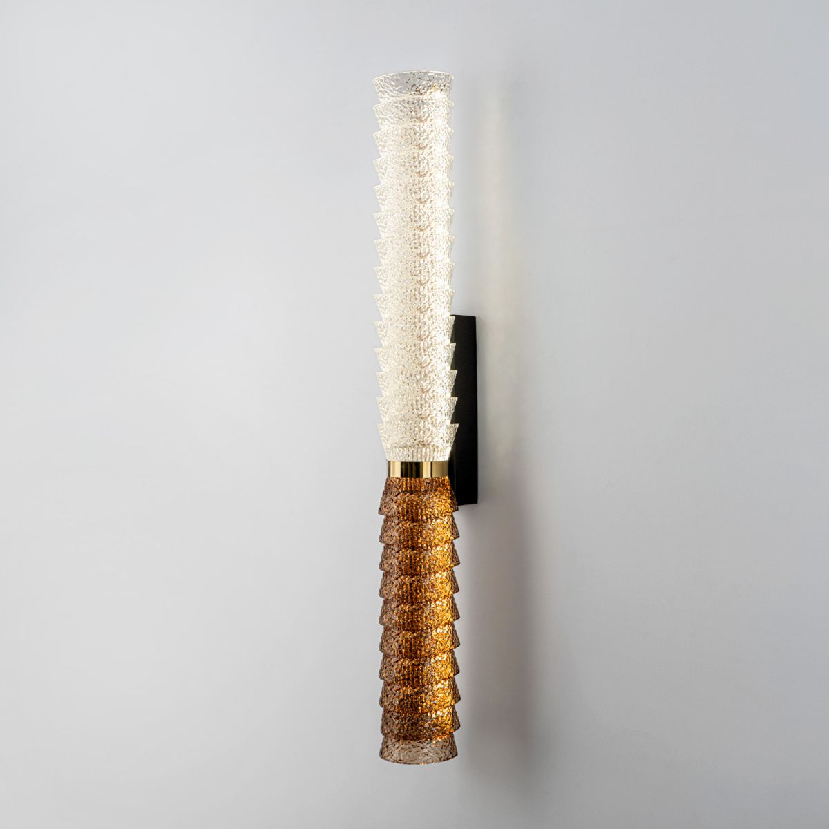 Настенный светильник Modelux ML.723.630 GD