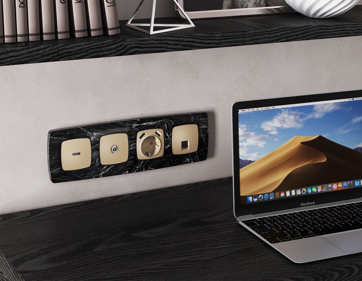 Комплект механизма компьютерной розетки Ambrella Volt RJ-45 (8P8C) CAT6A экранированной с автоматической защитной шторкой OMEGA MO612005 Шампань QUANT (OP6120, VM185)