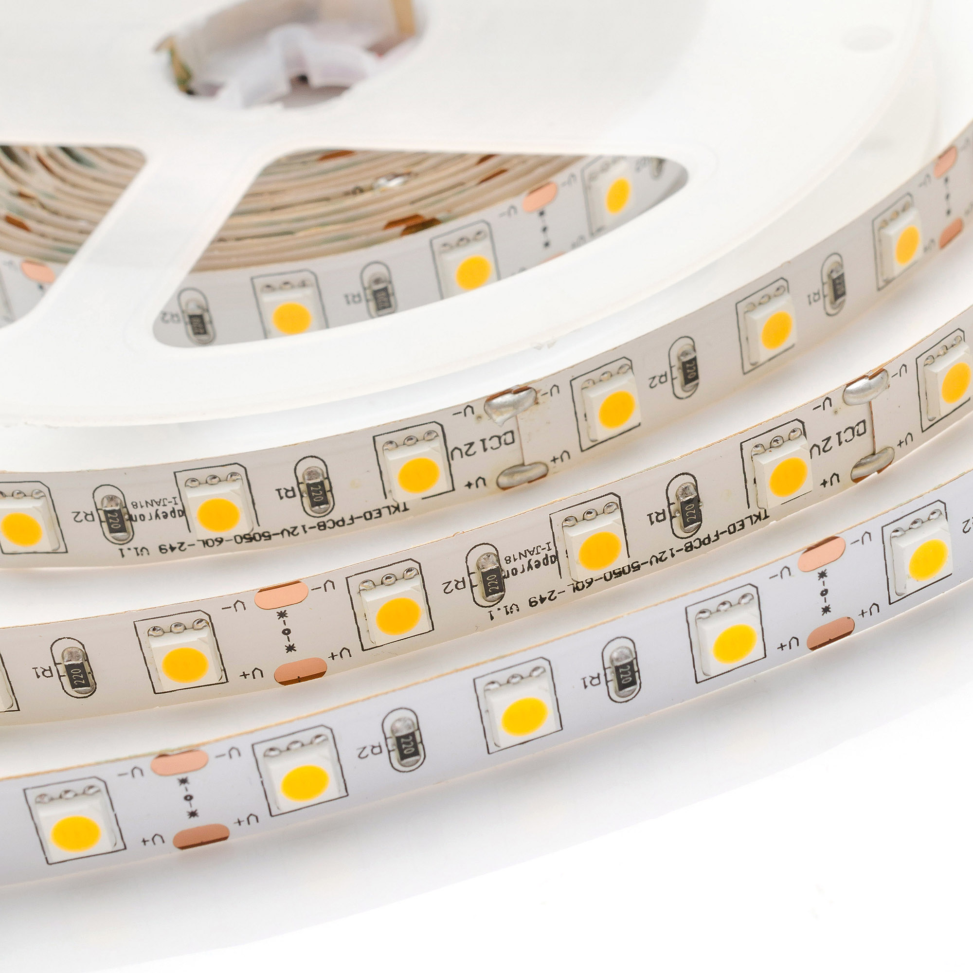 Комплект светодиодной ленты Apeyron 12В 14.4Вт/м smd 5050 60 д/м IP20 2,5м 3000K (блок, коннектор) 10-13
