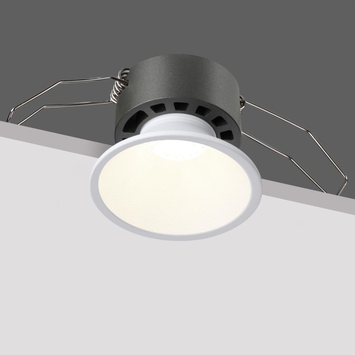 Встраиваемый светильник с переключателем цветовой температуры и угла рассеивания Novotech Wir Nova 359848