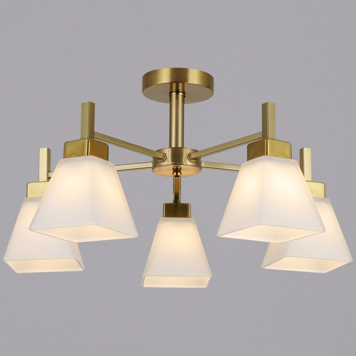 Люстра на штанге Reluce 03570-0.3-05