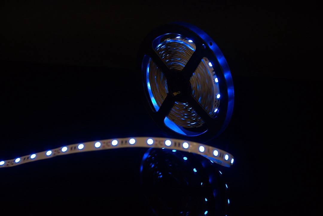 Светодиодная лента SWG SWG560-12-14.4-B 000029
