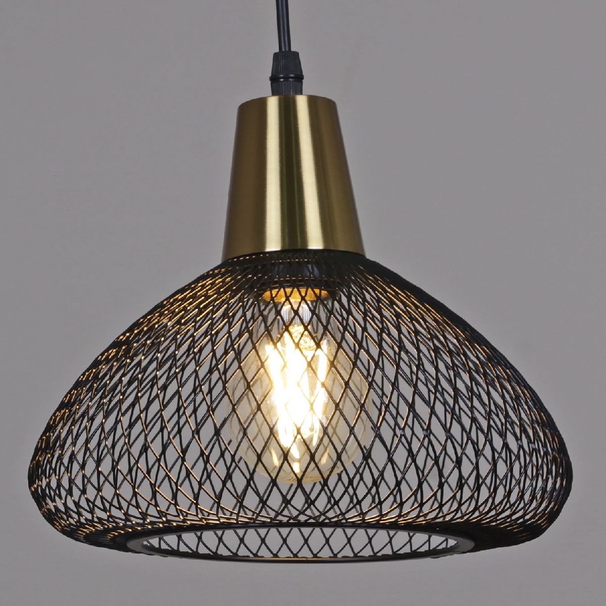Подвесной светильник Reluce 03204-3.9-03 BK+COPPER
