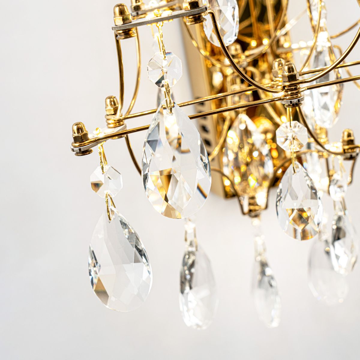 Настенный светильник Modelux premium ML.7815.340P GD