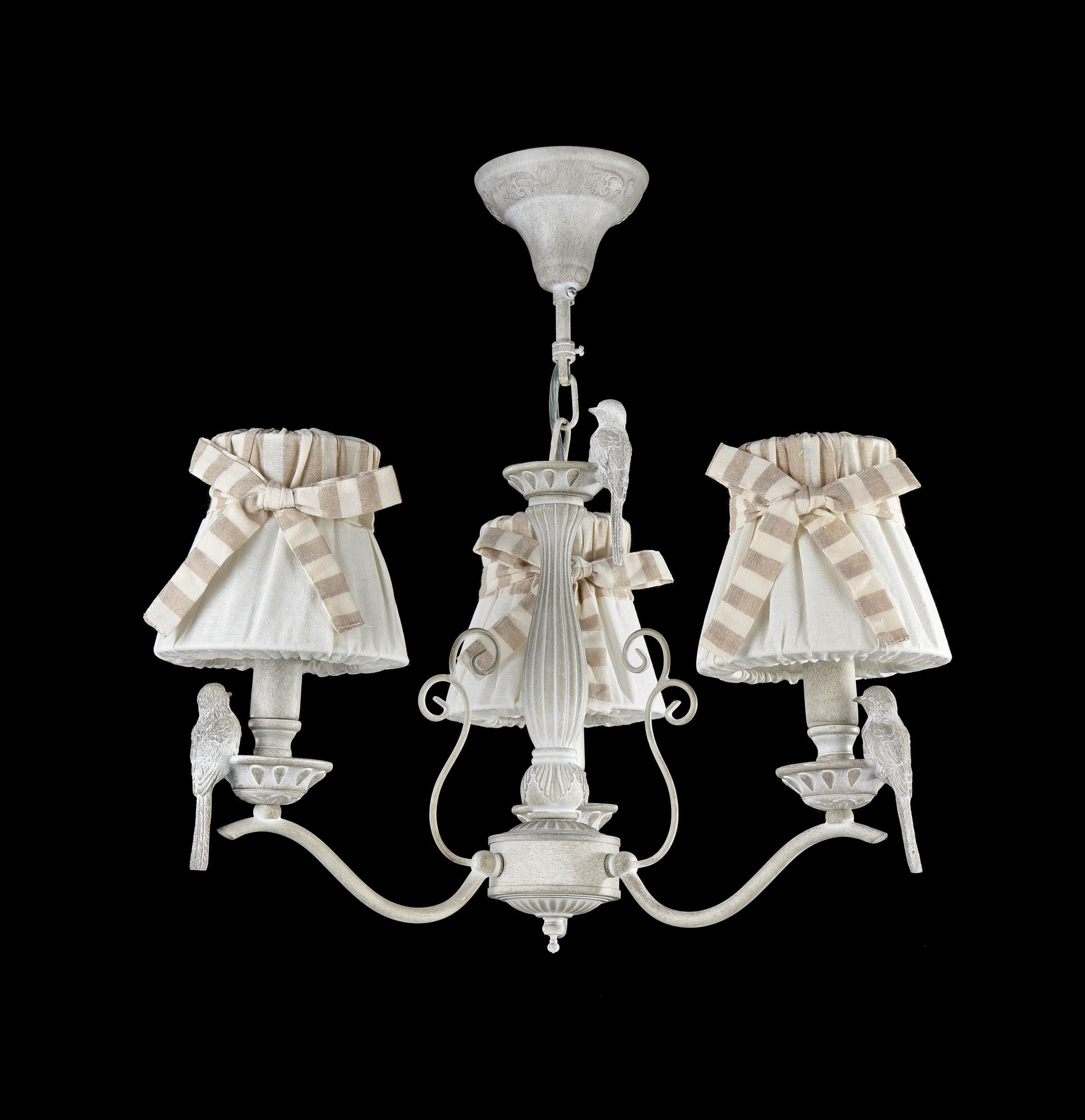 Подвесная люстра с абажуром из ткани Maytoni Bird ARM013-03-W