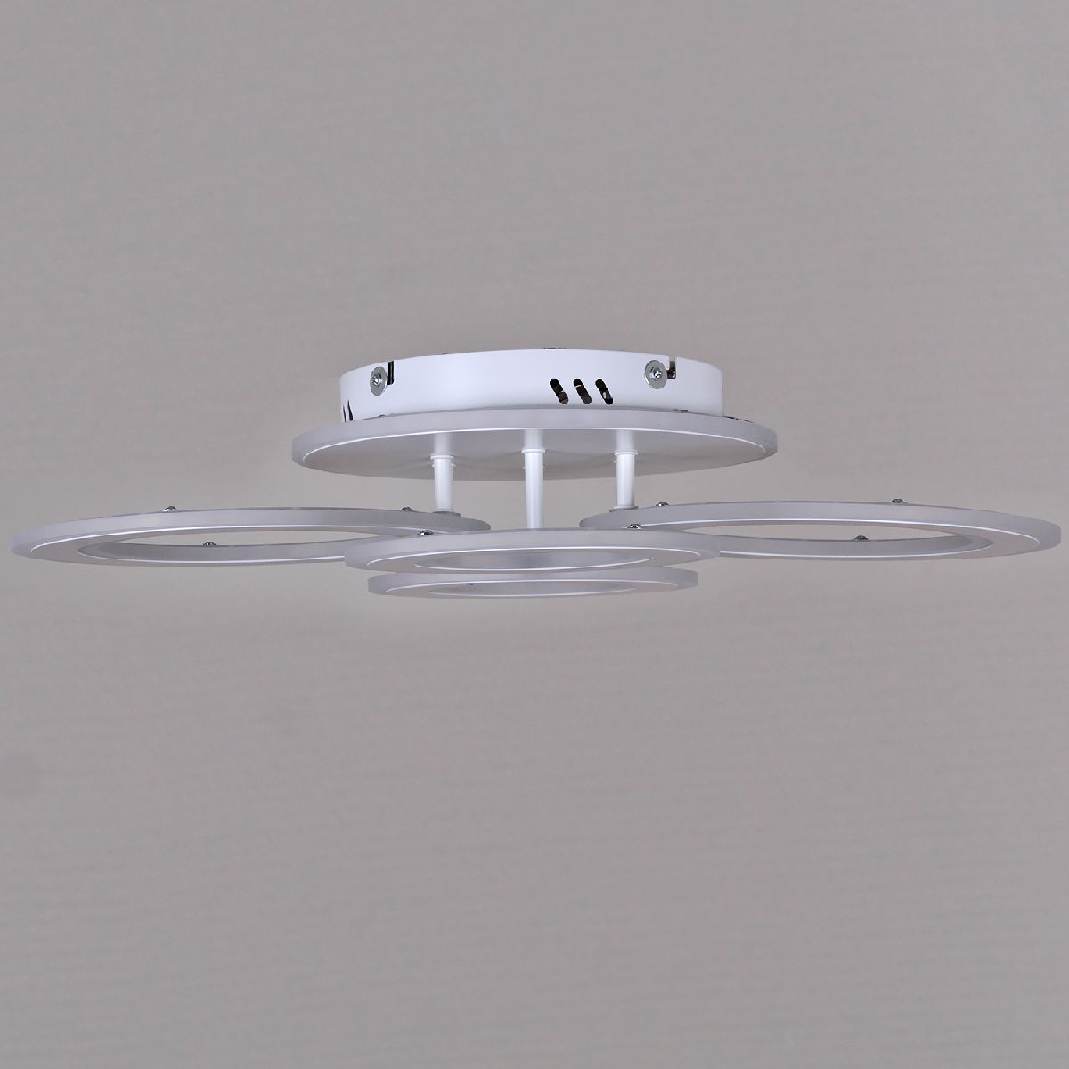 Потолочная люстра Reluce 20535-0.3-2+2+1 WT