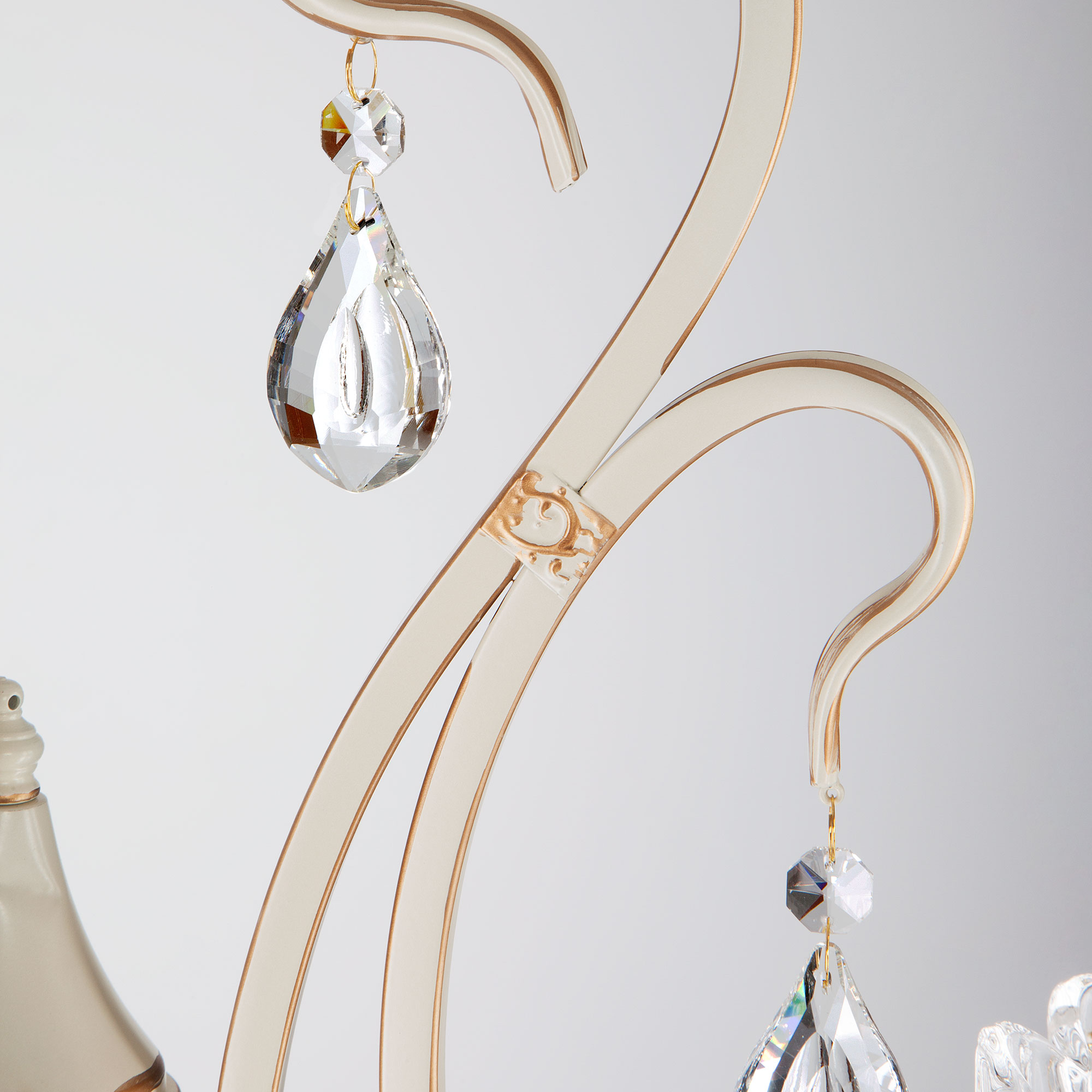 Торшер Eurosvet Etna 12205/3F белый Strotskis в Москве