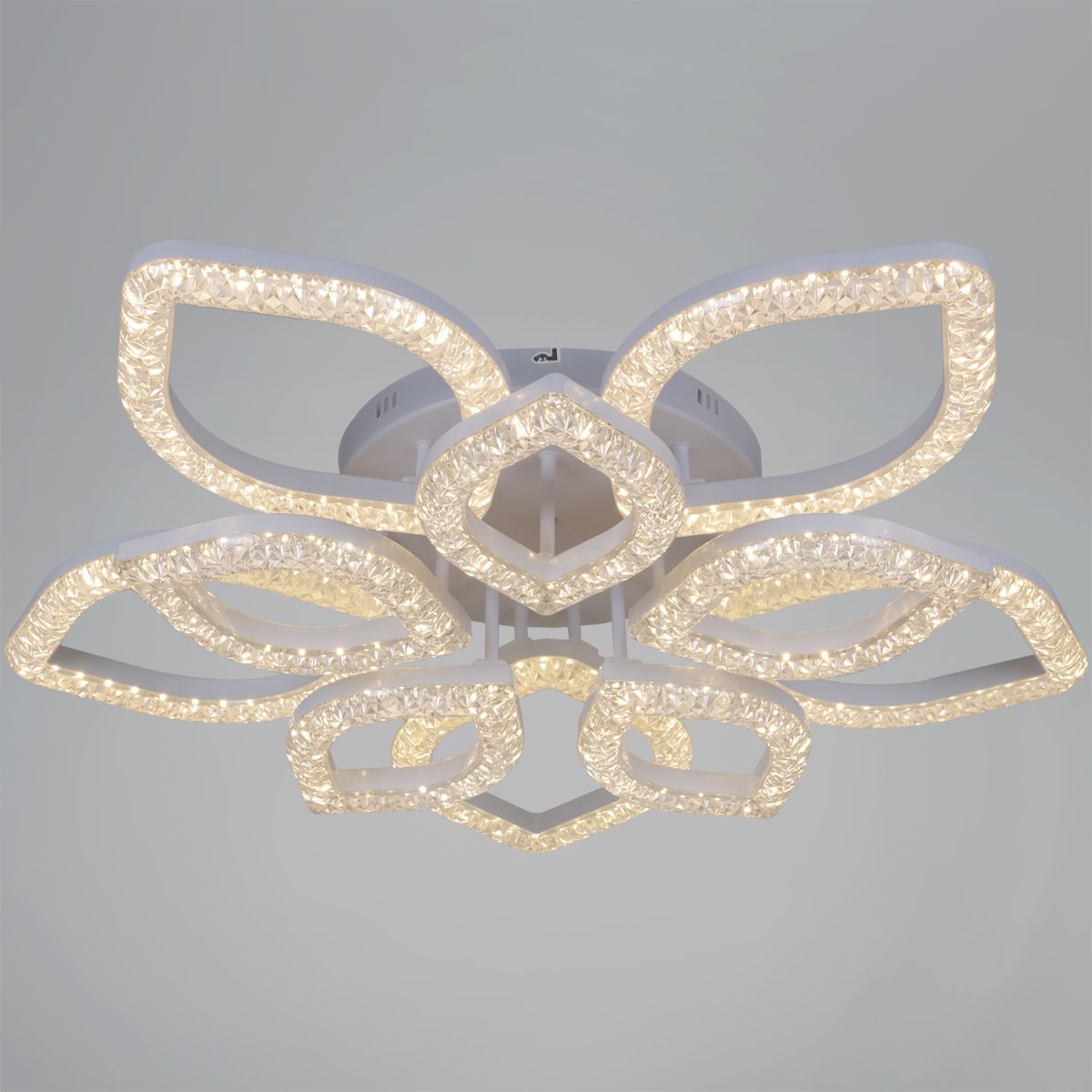 Потолочная люстра Reluce 28120-0.3-5+5C WH