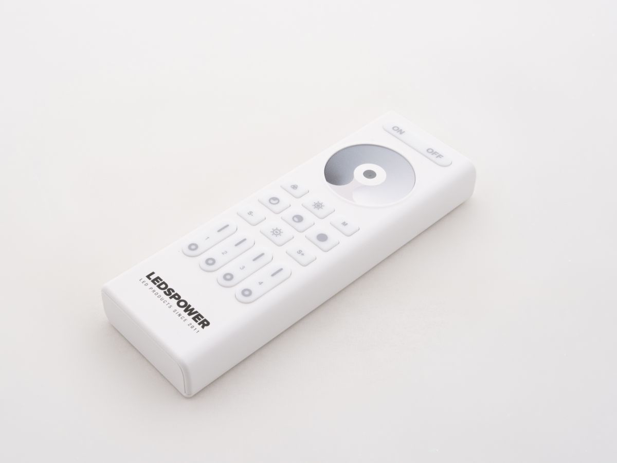 Пульт на 4 зоны LEDS POWER RC01RF белый 006505