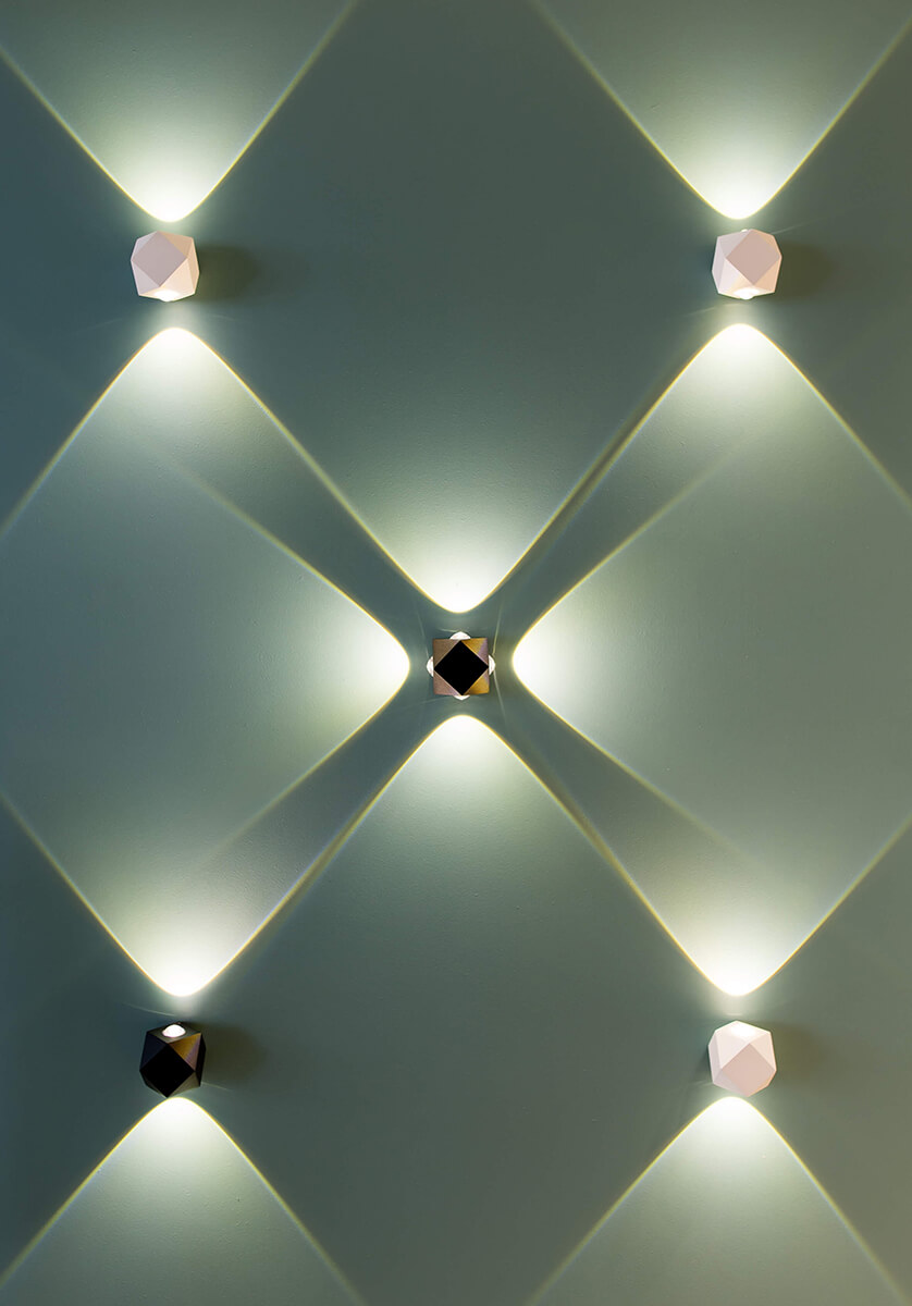Настенный светильник Odeon Light DIAMANTA 4219/4WL
