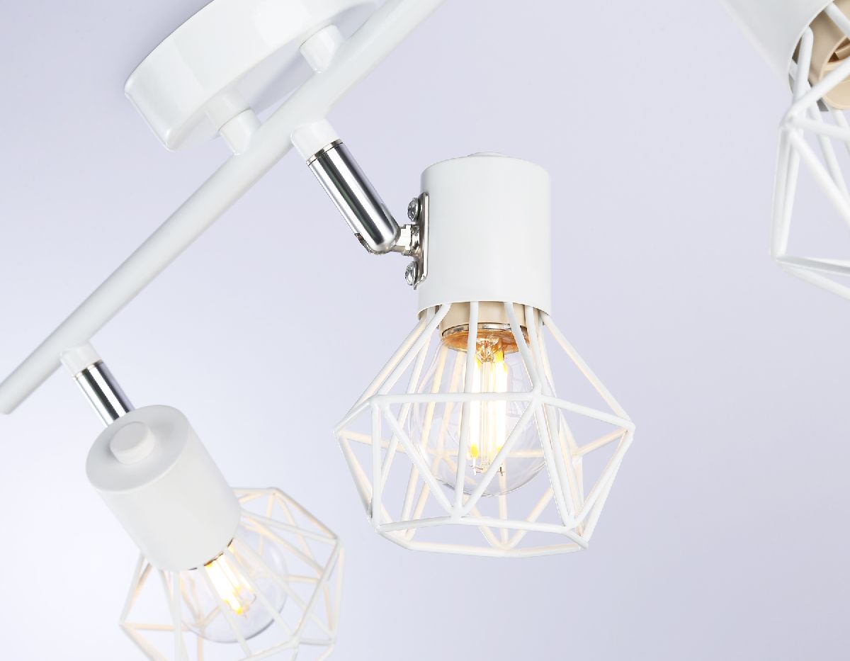Cпот на штанге Ambrella Light Traditional TR8631