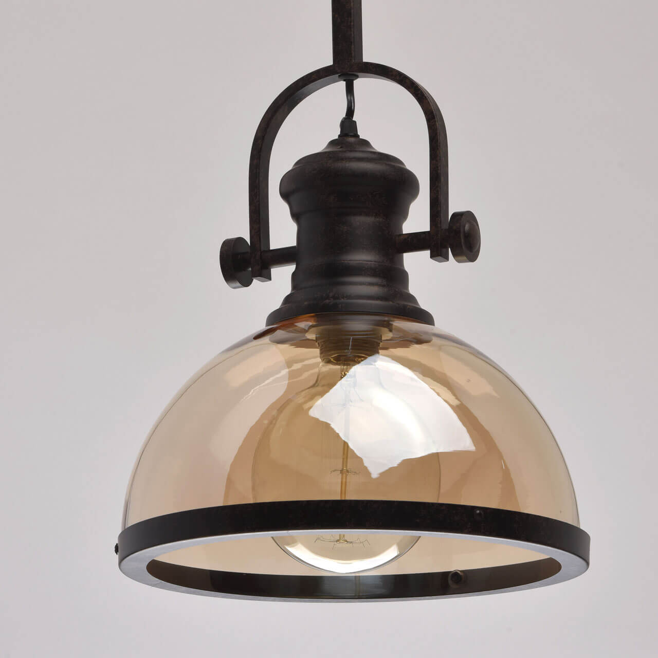 Подвесной светильник MW-Light Нойвид 4 682012001