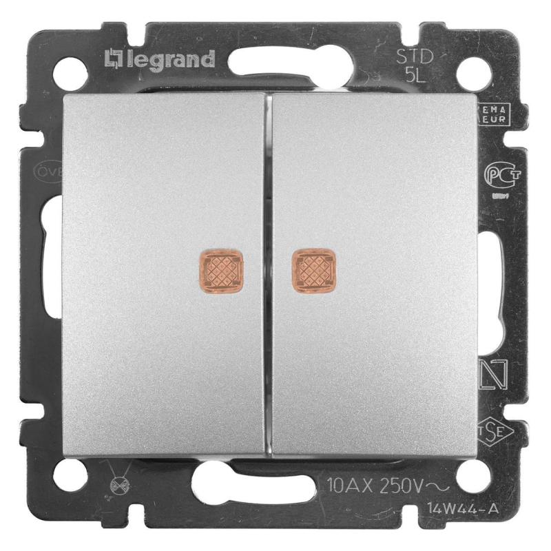 Переключатель двухклавишный Legrand Valena 10A 250V с подсветкой алюминий 770213