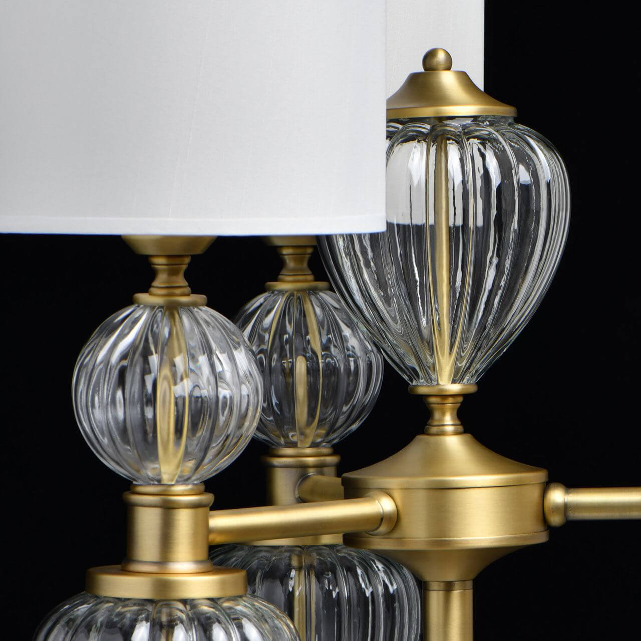 Торшер Chiaro Оделия 1 619041503 в Москве