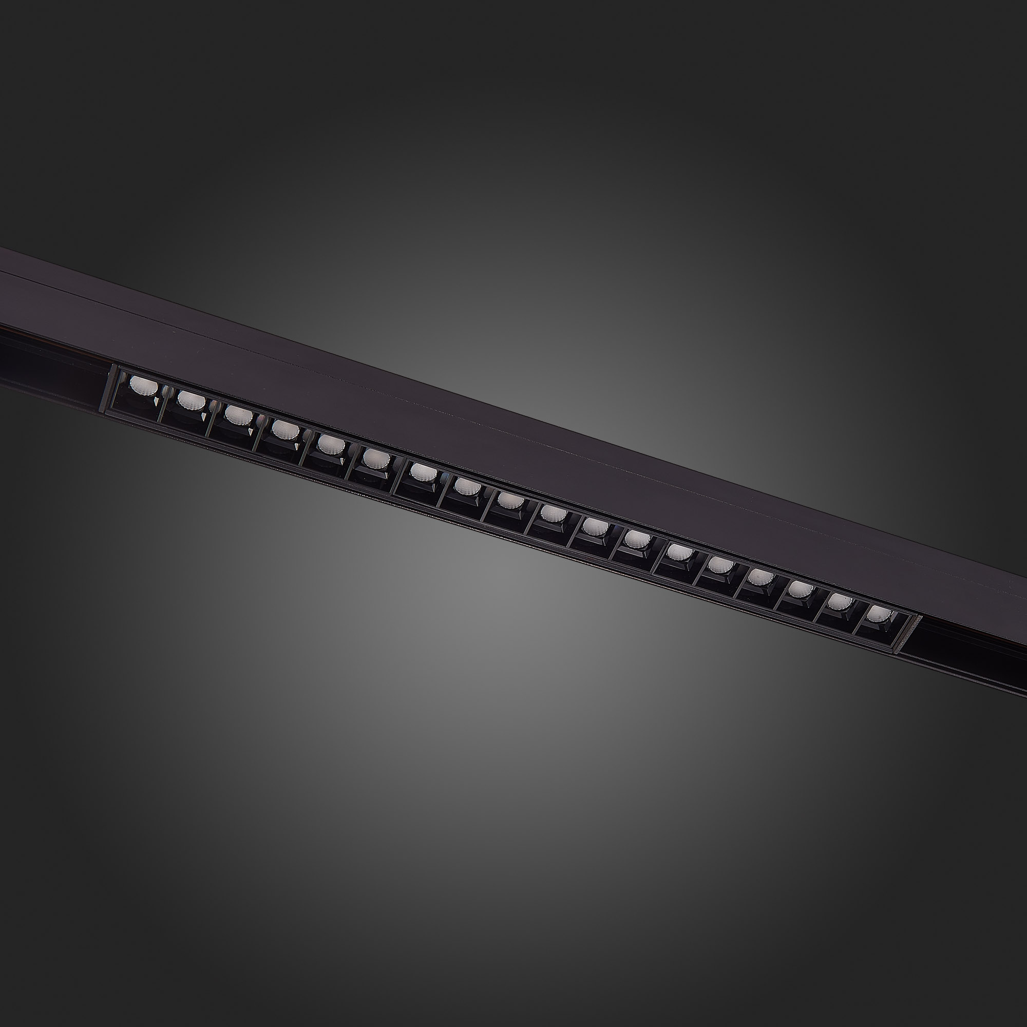 Трековый светильник ST Luce Seide ST361.436.18