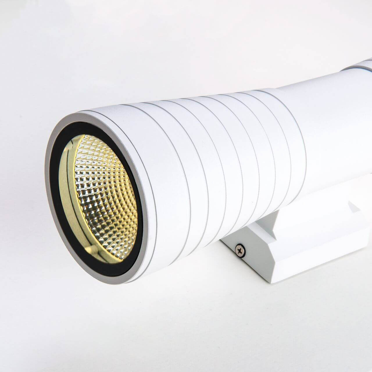 Настенный светильник Elektrostandard 1502 TECHNO LED TUBE DOBLE белый 4690389138614