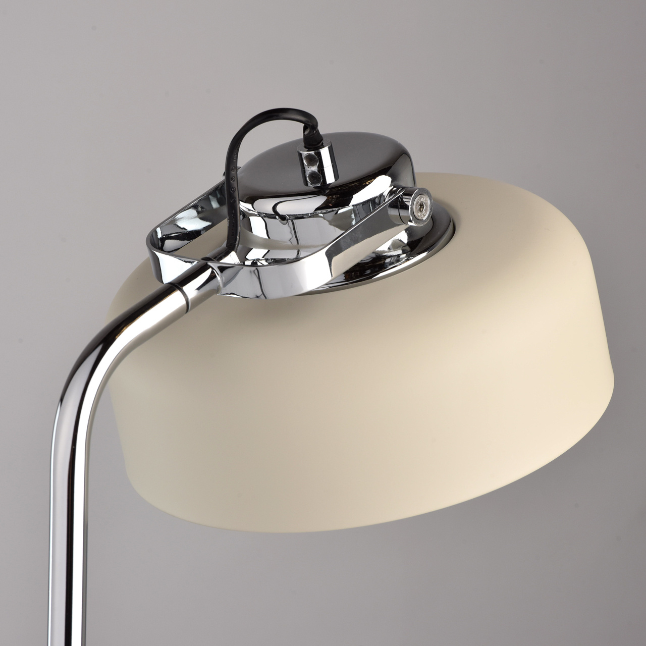 Настольная лампа MW-Light Раунд 2 636031501