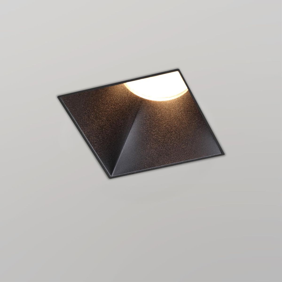 Встраиваемый светильник для ГКЛ потолка Novotech WIR Nimbus 370998