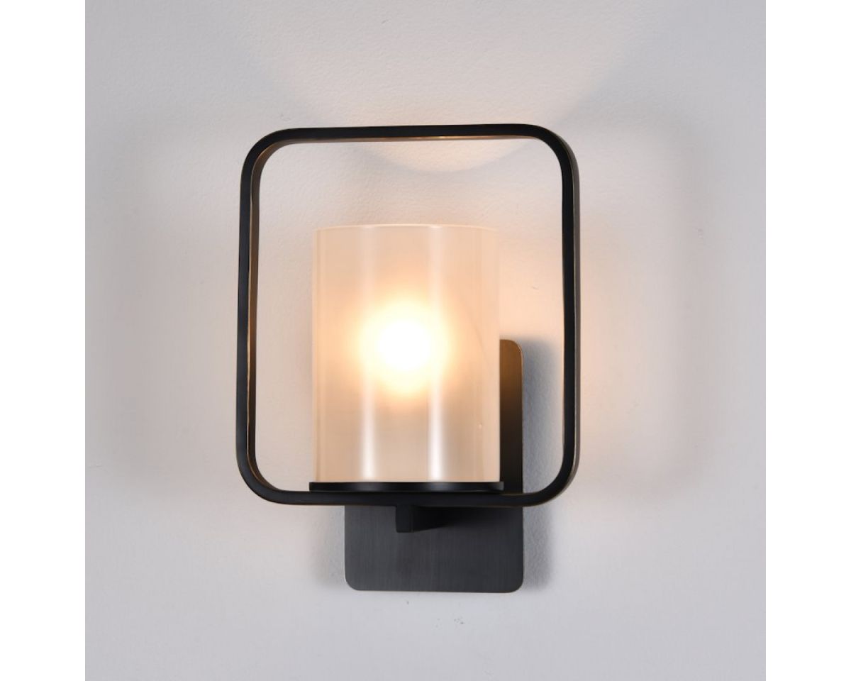 Бра Newport 3951/A black+gold М0071733