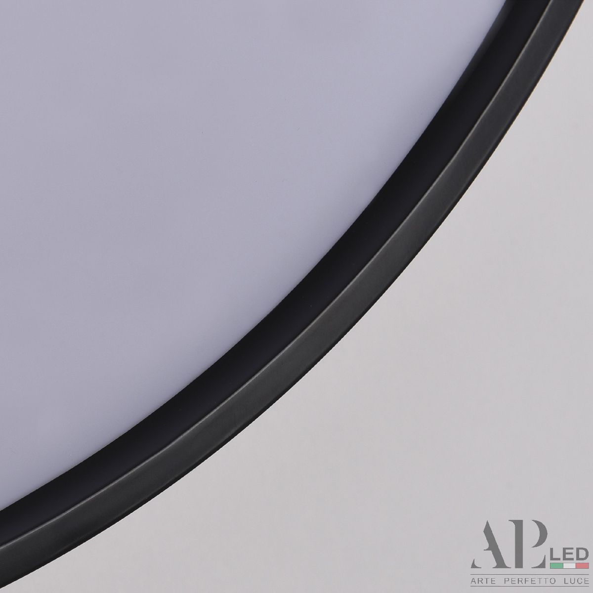 Потолочный светильник Arte Perfetto Luce Toscana 3315.XM302-1-374/24W/4K Black TD