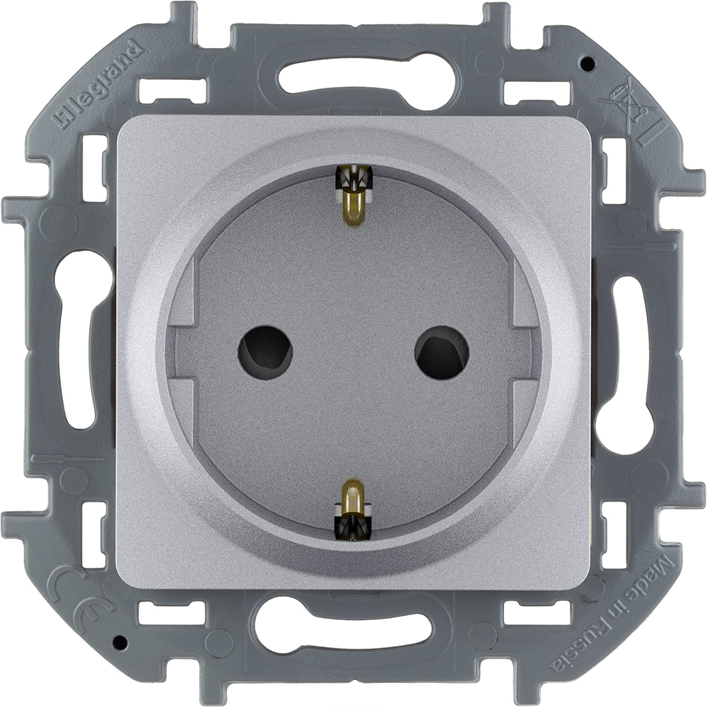 Розетка с/з со шторками Legrand Inspiria 673732