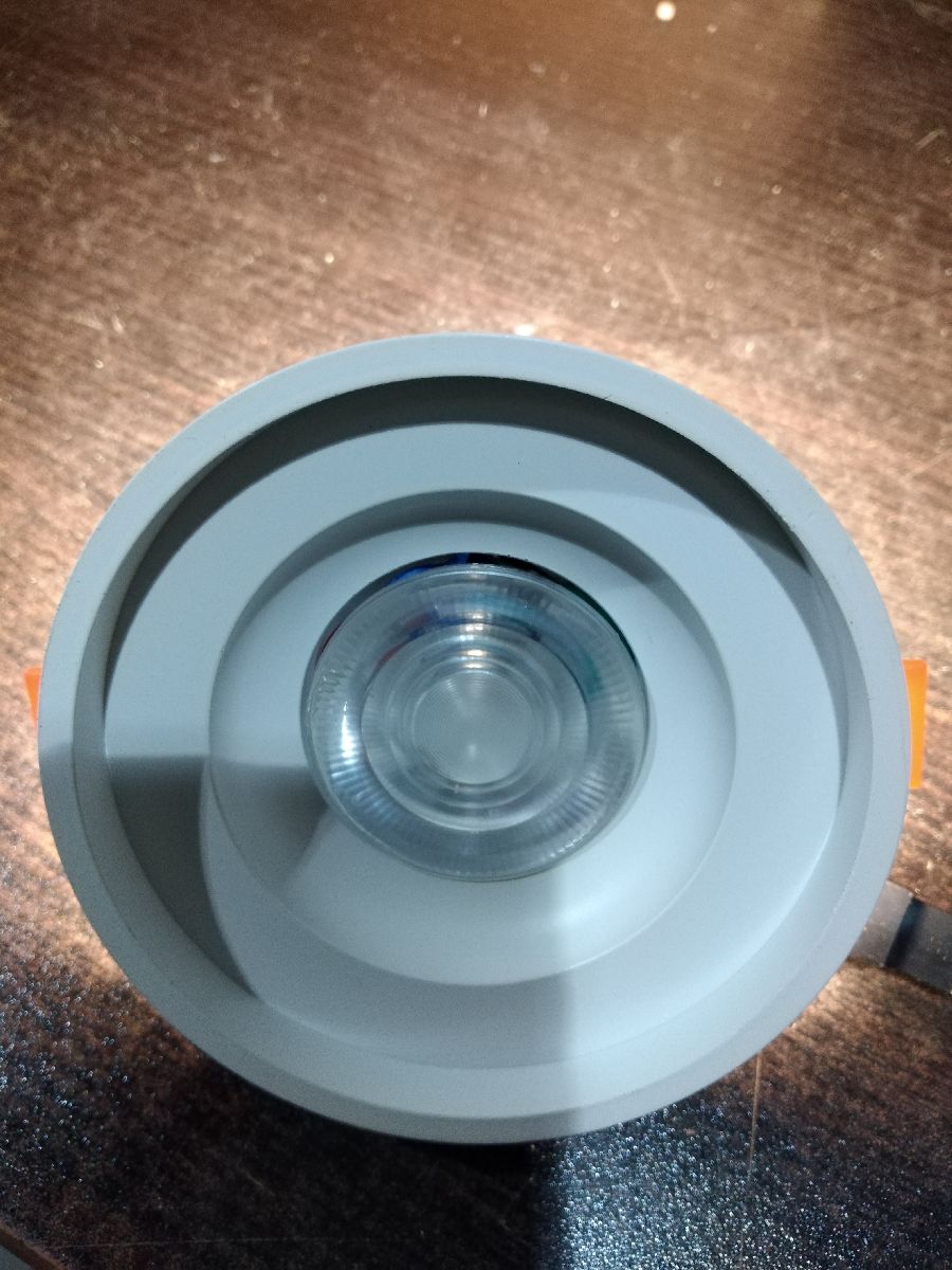 Встраиваемый светильник Elvan VLS-314R-6/3W-NH-Wh