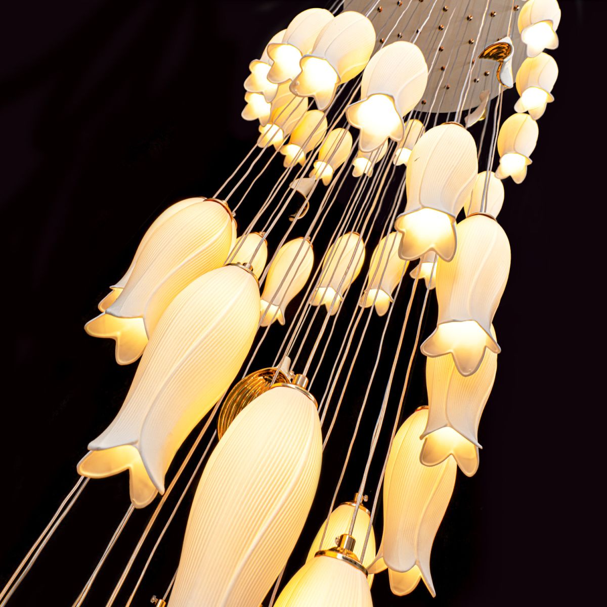 Подвесная люстра Modelux ML.8868.48 WH