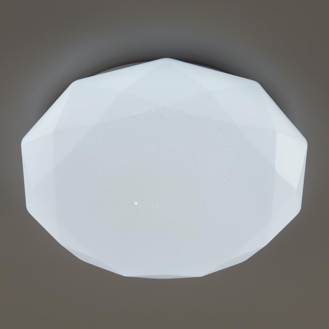 Потолочная люстра Citilux Астрон CL733330G в Москве