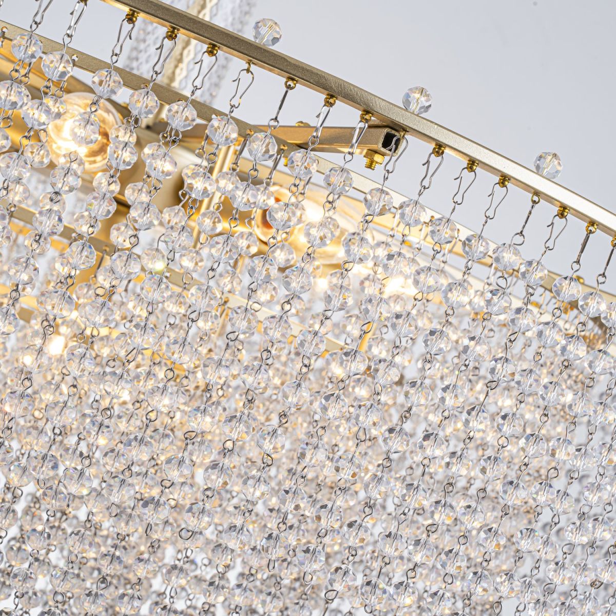 Люстра на штанге Favourite Fringe 4762-9P