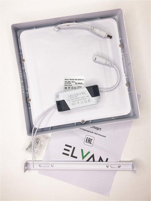 Настенно-потолочный светильник Elvan NLS-702SQ-18W-WH-Wh